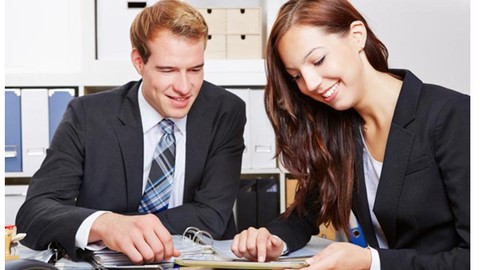 Wem gehören Kundenbewertungen? Kleingedrucktes, auf das Unternehmen bei Bewertungsportalen achten sollten