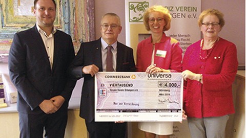 Spenden statt Schenken:  uniVersa unterstützt Hospizarbeit mit 8.000 Euro  