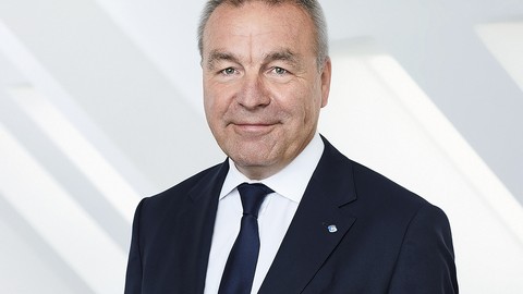 Corona-Krise sorgt für Nachfrageschub bei nachhaltiger Altersvorsorge – Anteil am Neugeschäft der Stuttgarter GrüneRente fast verdoppelt