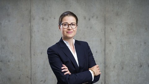 Carolin Preuß von der HanseMerkur Trust AG wird Fondsmanagerin des Jahres