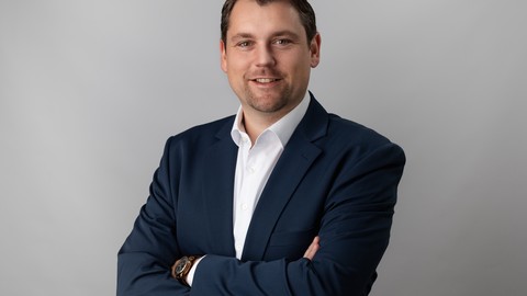 VEMA erweitert Vorstand und beruft Herrn Dr. Neder