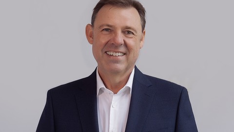 Dr. Wolfgang Breuer als VöV-Präsident wiedergewählt