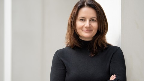 Alexandra Markovic-Sobau ab 1. Juli neu im Vorstand von SIGNAL IDUNA