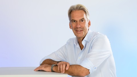 Oliver Brüß wird Gesellschafter und Geschäftsführer bei PolicenTransfer