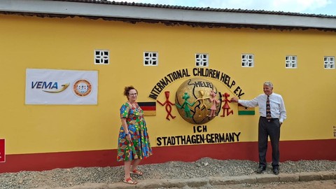 „Water is life“ – VEMA unterstützt Sanitärprojekt in Ghana