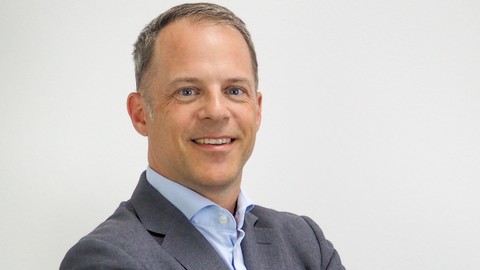 Dr. Matthias Hofer seit 1. Mai 2025 neuer Vorstand Leben im Continentale Versicherungsverbund