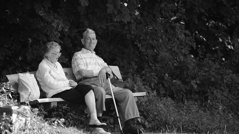 „Aufgeschoben, bis es nicht mehr geht“: Sachverständige will langsamere Rentenerhöhung und höhere Beiträge