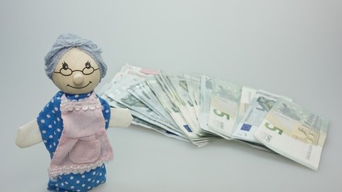 Höhere Krankenkassenbeiträge: Senioren zahlen bis zu 1.120 Euro mehr