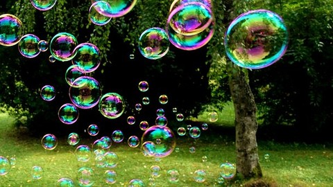 Prozess in Düsseldorf: Bank verweigert Frau die Auszahlung ihrer Altersvorsorge.