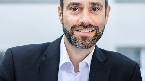 Serie: Schadensfall des Monats August 2022 / Gastbeitrag von Hans John Versicherungsmakler GmbH: „Ein lang vergessenes Gespräch“