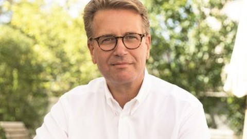 Exklusivvertrieb 3.0: die Bayerische definiert den klassischen Ausschließlichkeitsvertrieb neu 