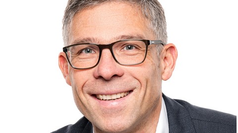 OLG München: Haftpflichtversicherer muss auch 20 Jahre nach einem Beratungsfehler leisten