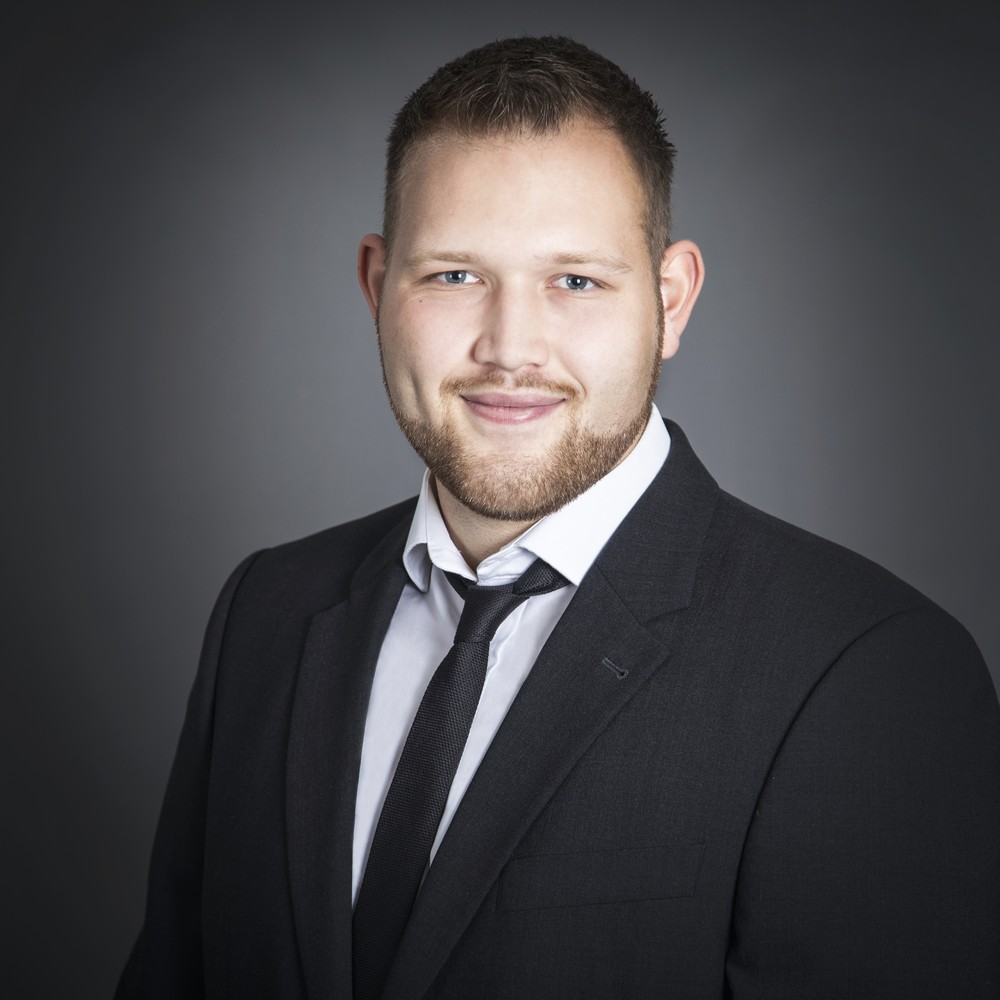 germanBroker.net setzt auf Führungsnachwuchs aus eigenen Reihen - Lukas Erdhütter übernimmt Leitung Kompetenzcenter Komposit Privat 