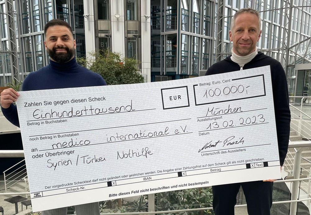 Fonds Finanz Geschäftsführer Norbert Porazik stellt 100.000 Euro für die Erdbebennothilfe zur Verfügung