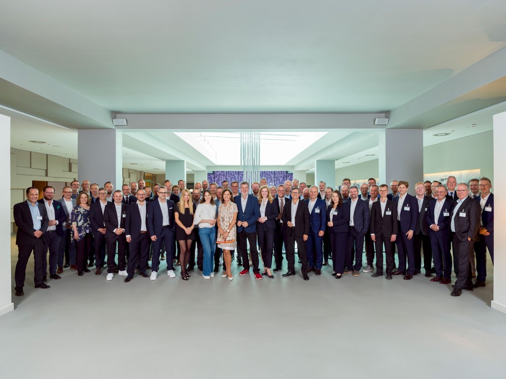 AfW Hauptstadtgipfel 2025 - Altersvorsorge-Reformpaket gilt ab 2026, Riester- und Frühstart-Rente brauchen mehr Zeit!