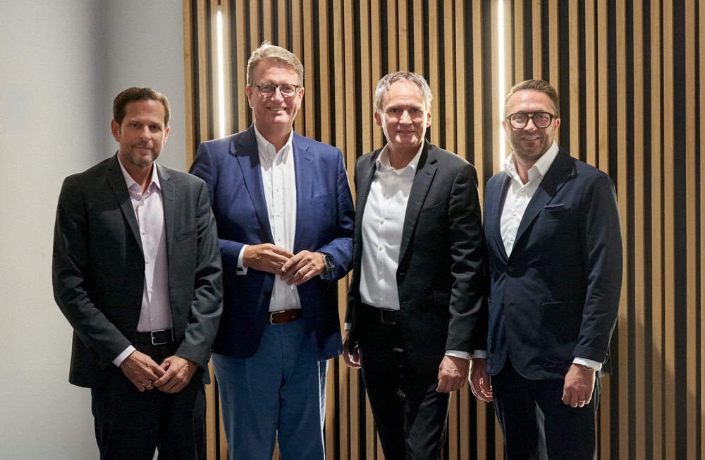 die Bayerische und die BarmeniaGothaer schließen exklusive Vertriebspartnerschaft unter dem Dach der compexx Finanz AG