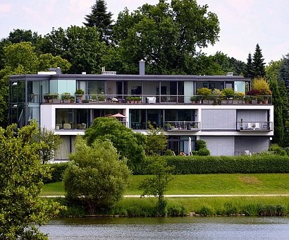 Bei diesen Wohngebäudeversicherern schrumpften 2024 die Umsätze am stärksten