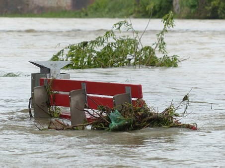 Starkregen und Hochwasser: Elementarrisiken sichtbar machen