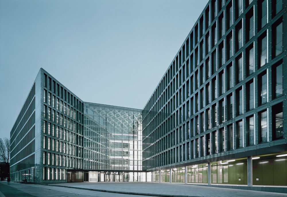 Hannoversche Lebensversicherung AG erhöht laufende Verzinsung auf 2,40 Prozent