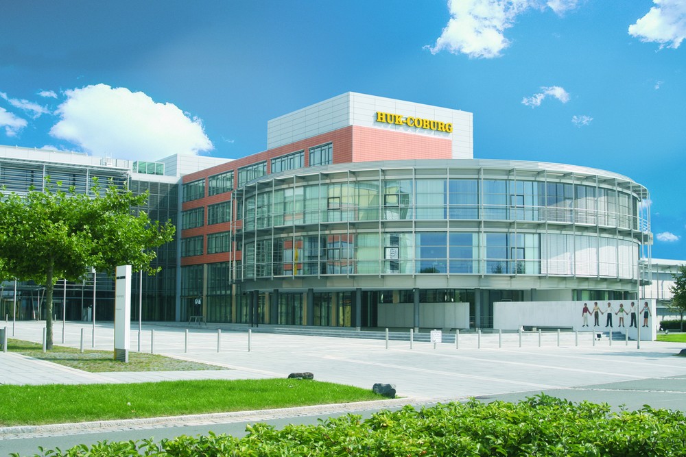 HUK-Coburg verweigert BU-Rente wegen arglistiger Täuschung trotz positivem Gerichtsgutachten