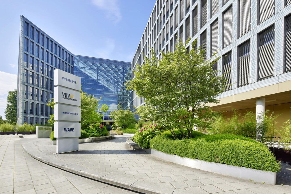 Neues Versicherungsprodukt: AUTO STARTER 2.0 der VHV - Mobilitätsabsicherung für junge Nutzer