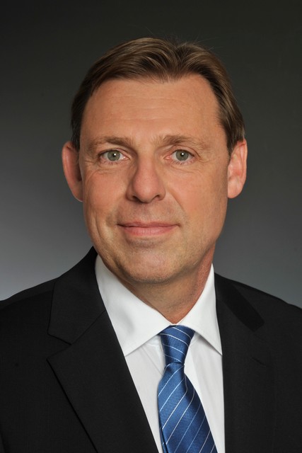 Dr. Wolfgang Breuer